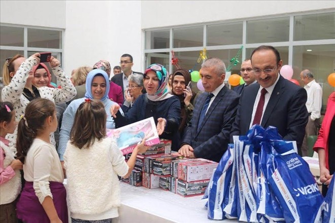 ak-parti-istanbul-il-kadin-kollari-sosyal-politikalar