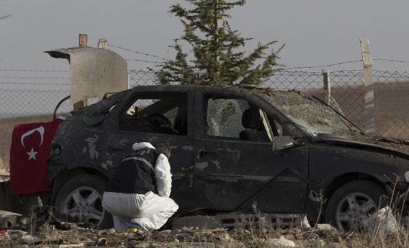 ankara-da-iki-terorist-kendini-patlatti-2433858