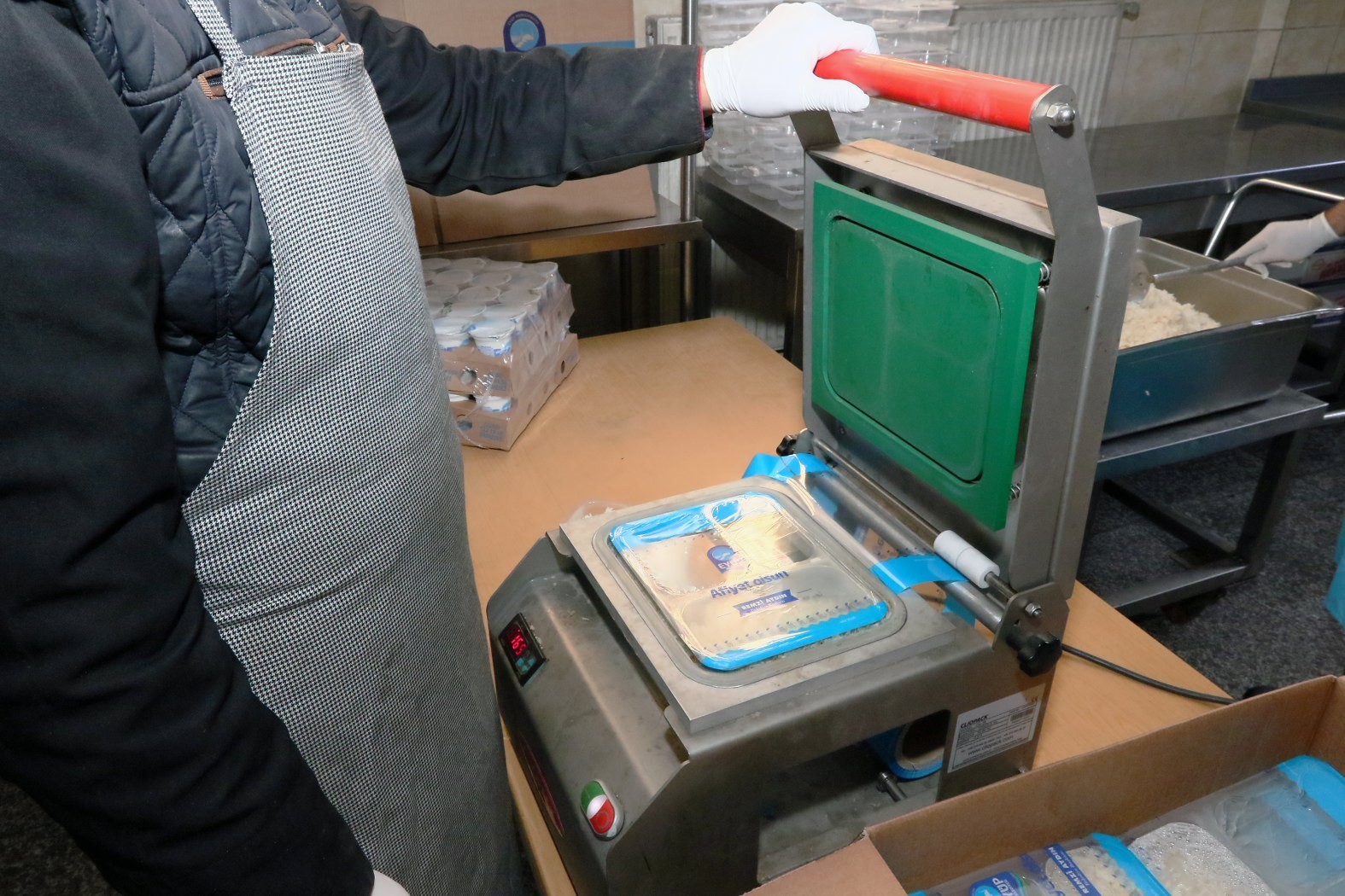 206246-ucretsiz-cenaze-hizmetiyle-vatandasin-yaninda-eyup-fotogaleri_800x535