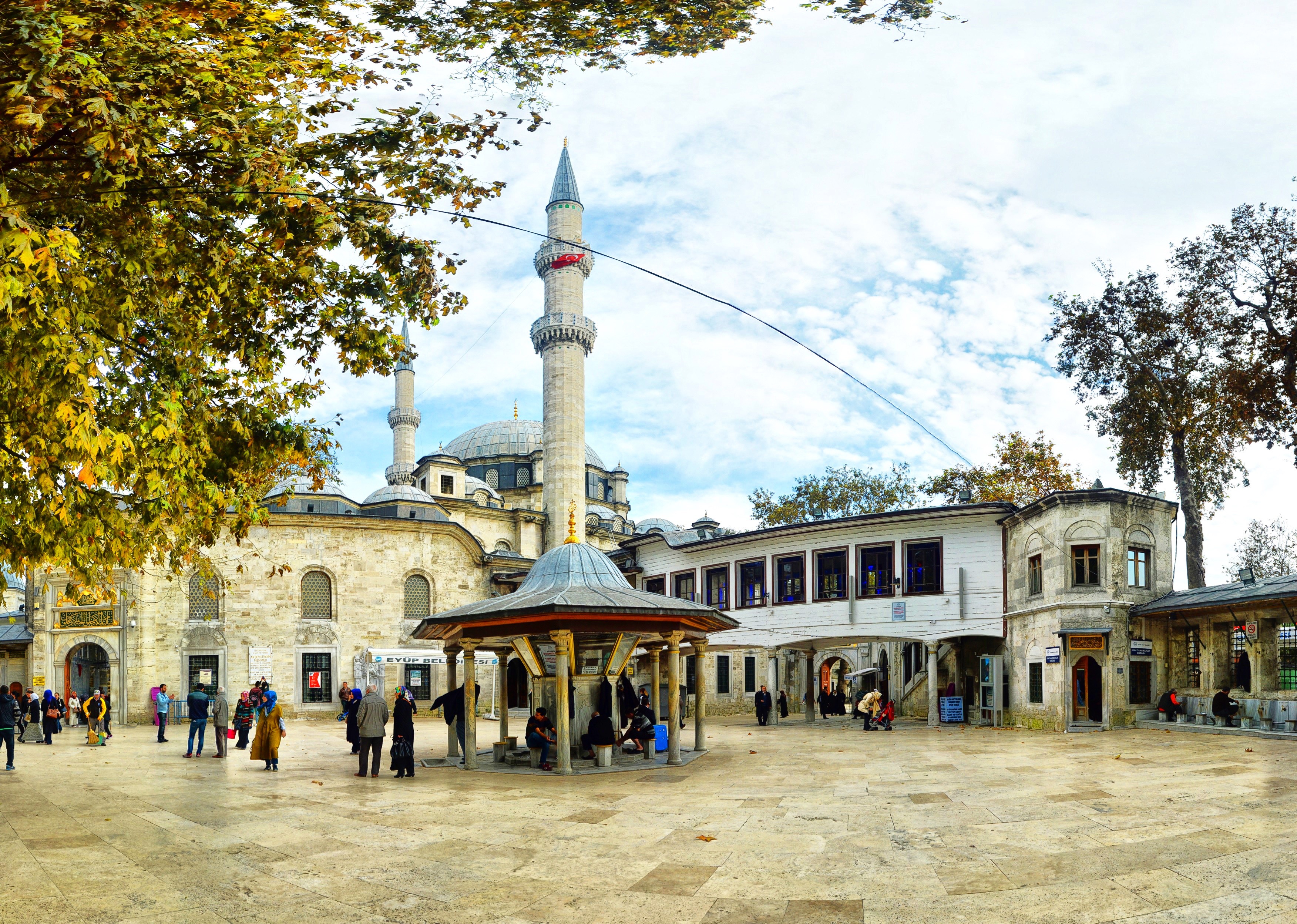 13512-eyupsultan-tbmmde-kabul-edildi-20171020-09591-eyup-haberler_560x330