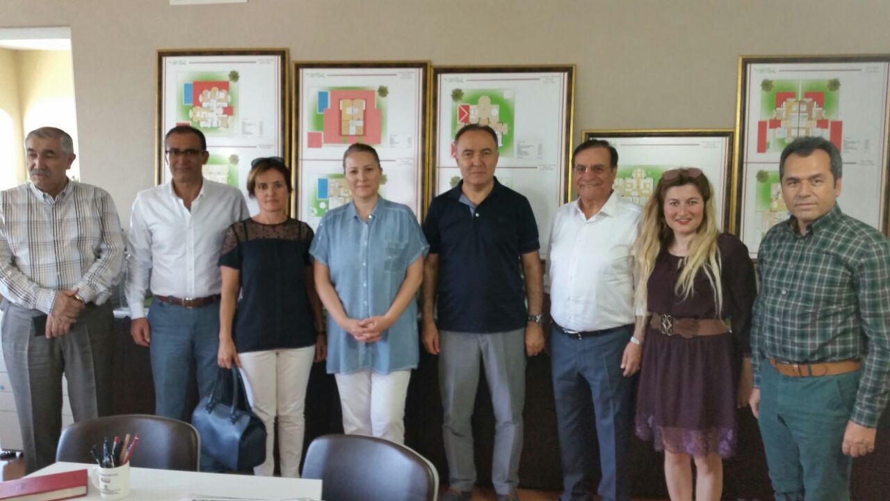 Vali Altıparmak, Pal City Vali Konakları’nı inceledi