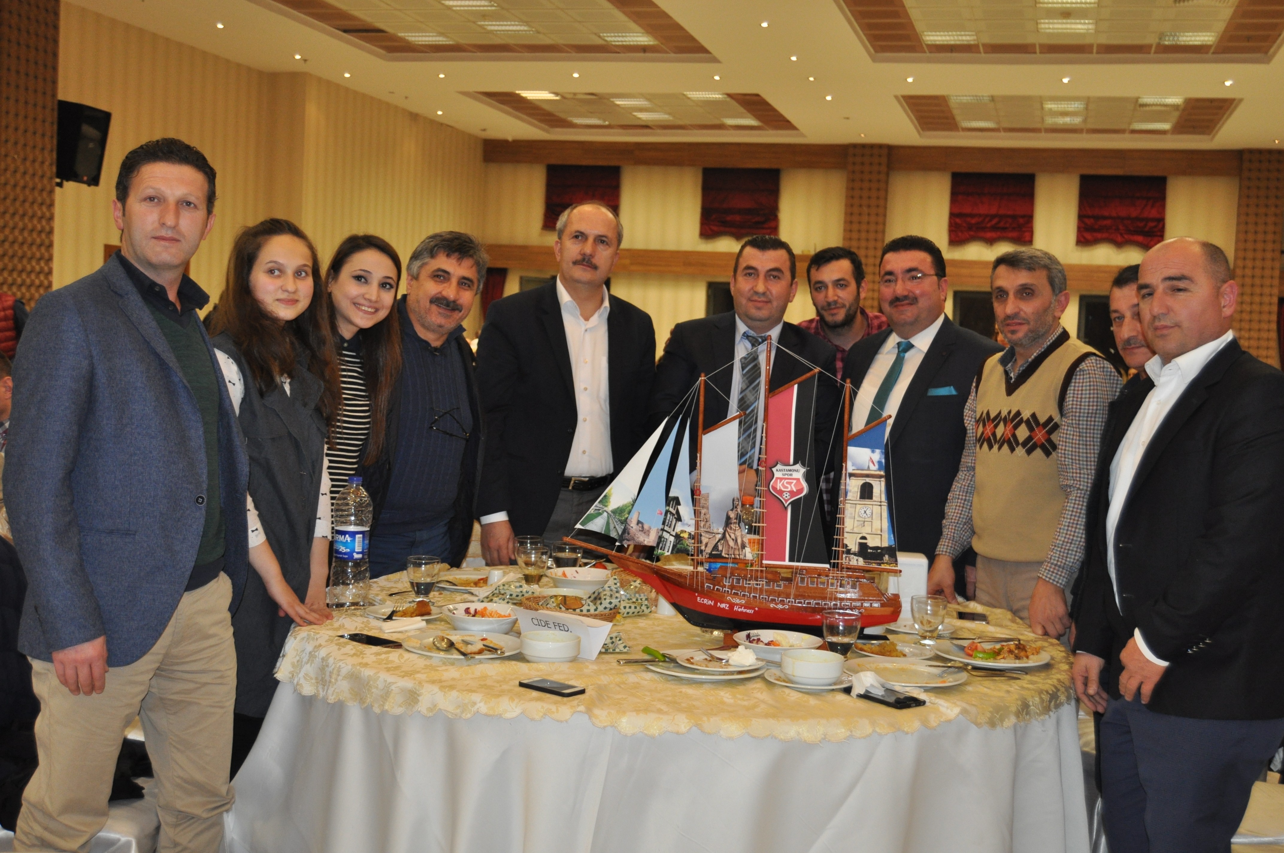 MİNİK ECRİN NAZ İÇİN TÜM KASTAMONULULAR BİR ARADA