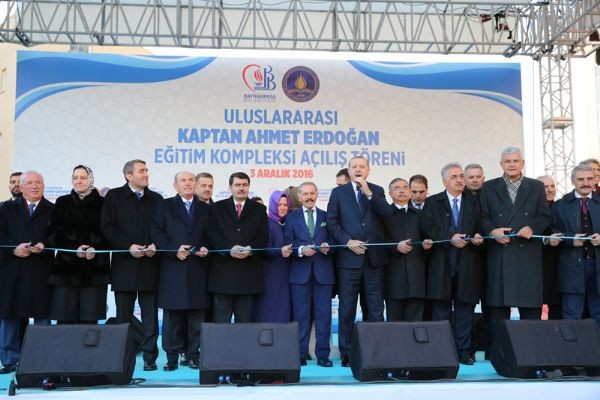 ERDOĞAN, BAYRAMPAŞA’DA BABASININ ADINI TAŞIYAN EĞİTİM KOMPLEKSİNİN AÇILIŞINI YAPTI