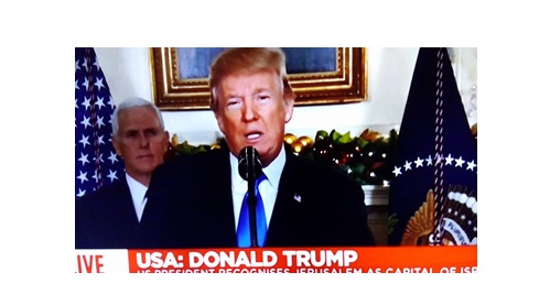 Trump açıklamasında Kudüs’ü İsrail’in Başkenti olarak kabul ettiğini açıkladı.