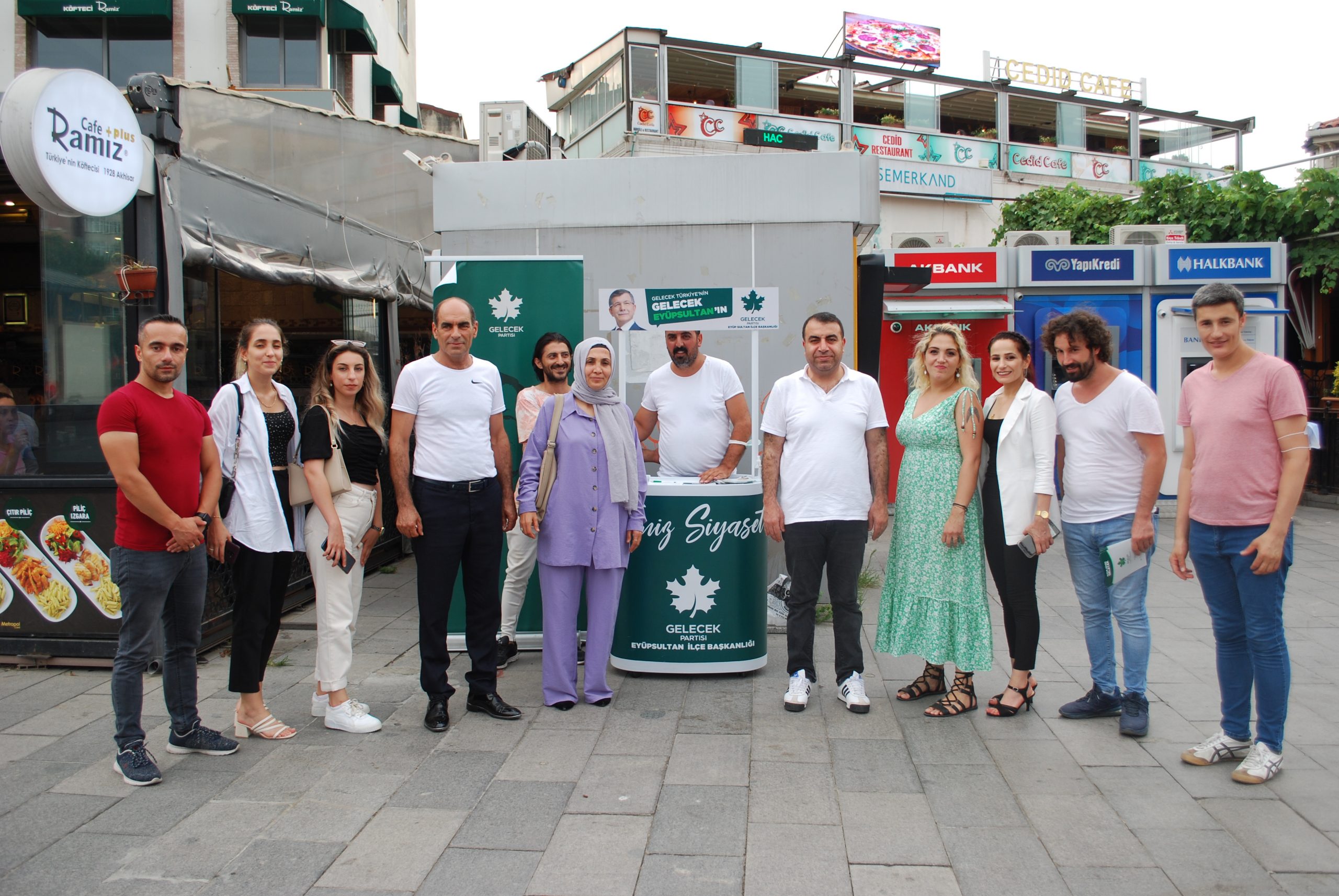 GELECEK PARTİSİ ÇALIŞMALARINI HIZLANDIRDI