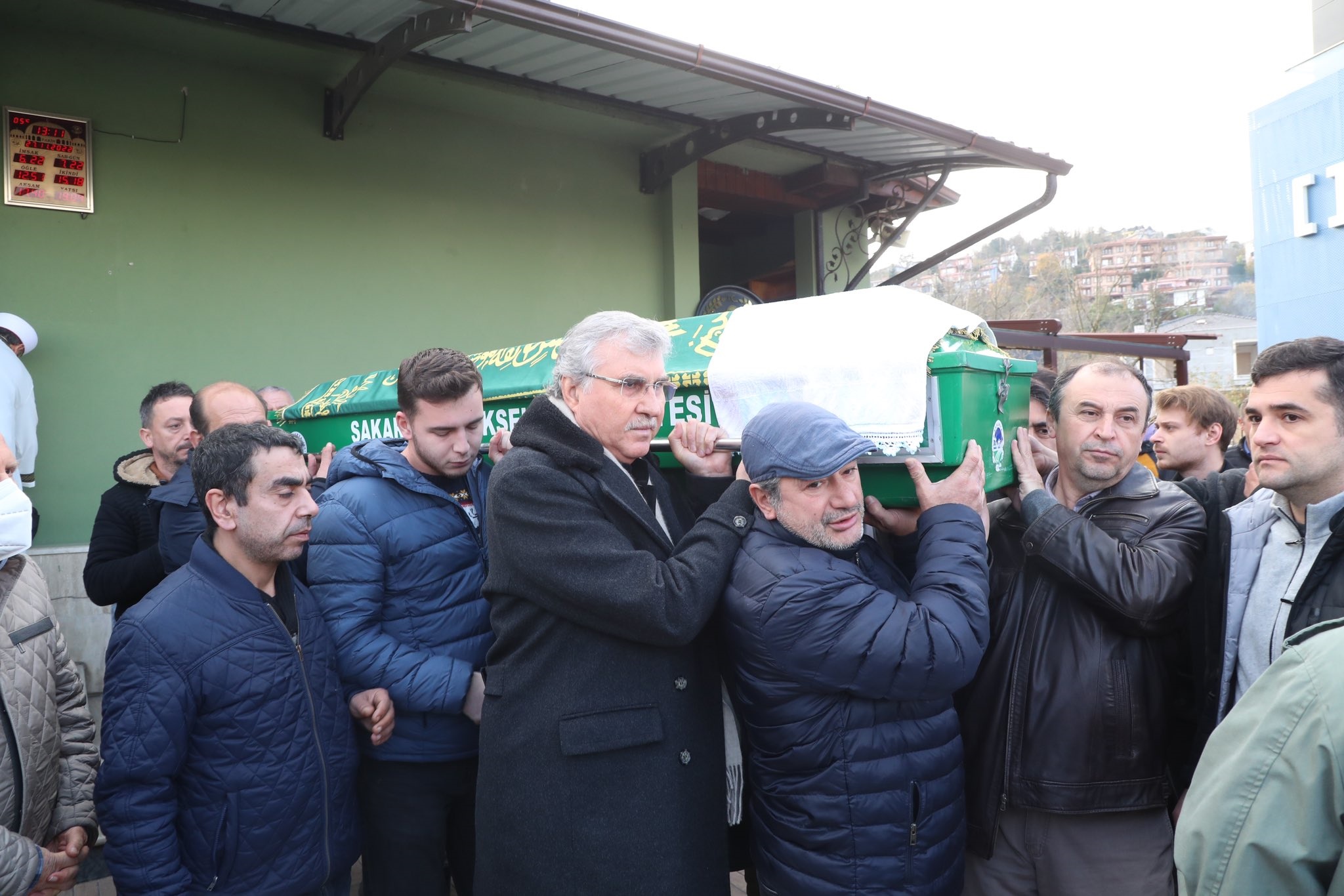 Tahsin Tahmaz Vefat etti.