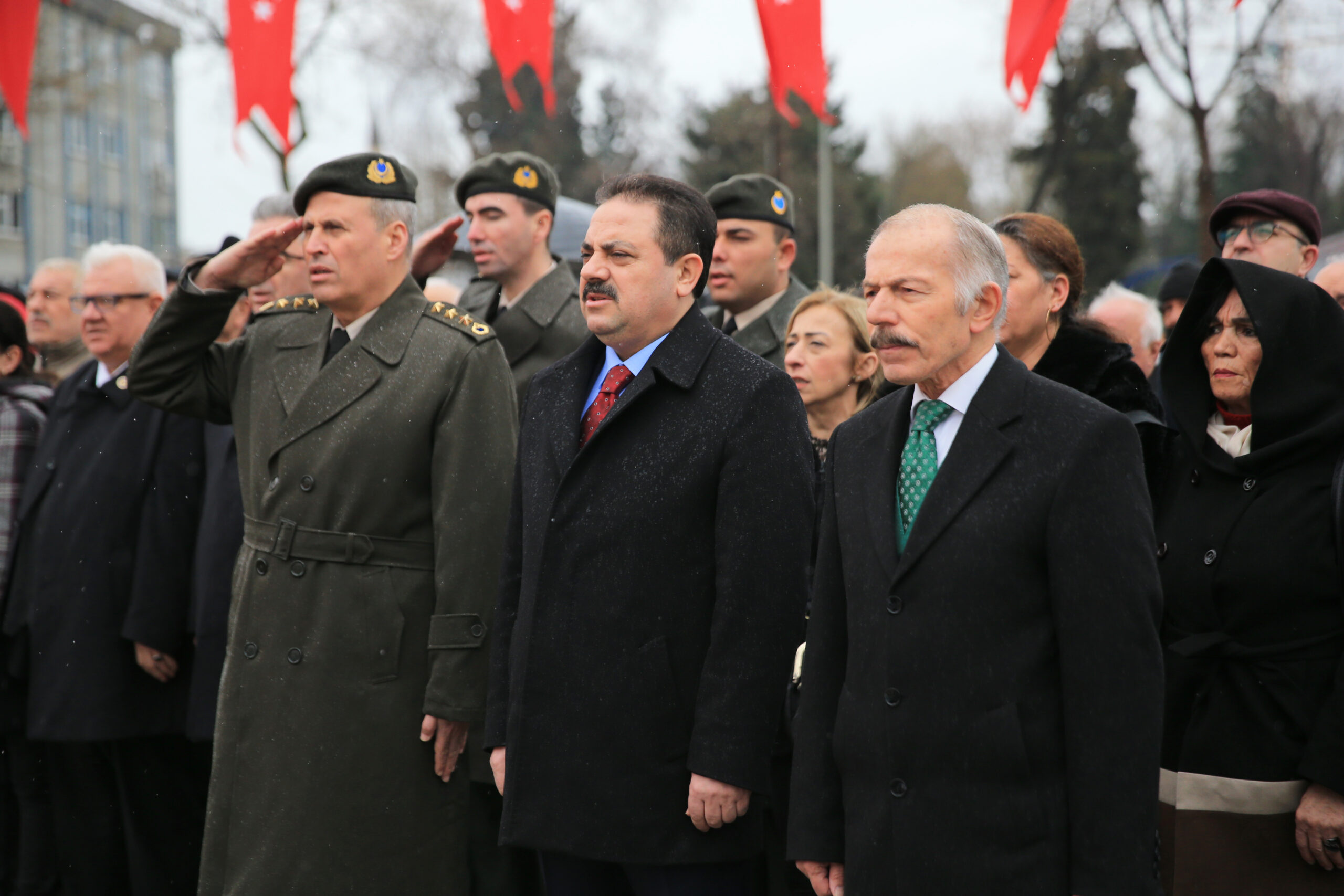Çanakkale Zaferi Bayrampaşa’da törenle kutlandı
