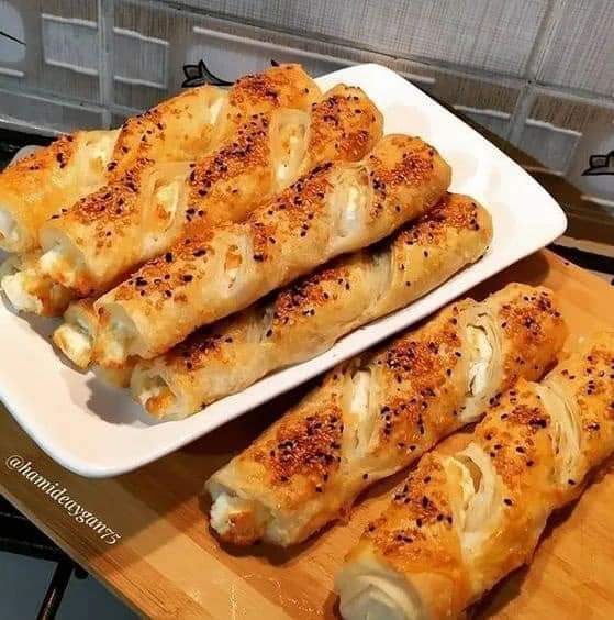 Sodalı dilim börek