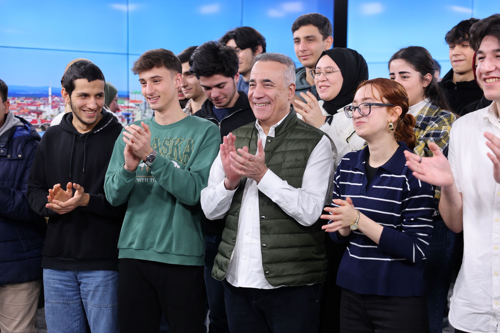 Sultangazi Belediyesi’nden Üniversite Öğrencilerine Büyük Müjde: Ulaşım Masraflarınız Bizden!