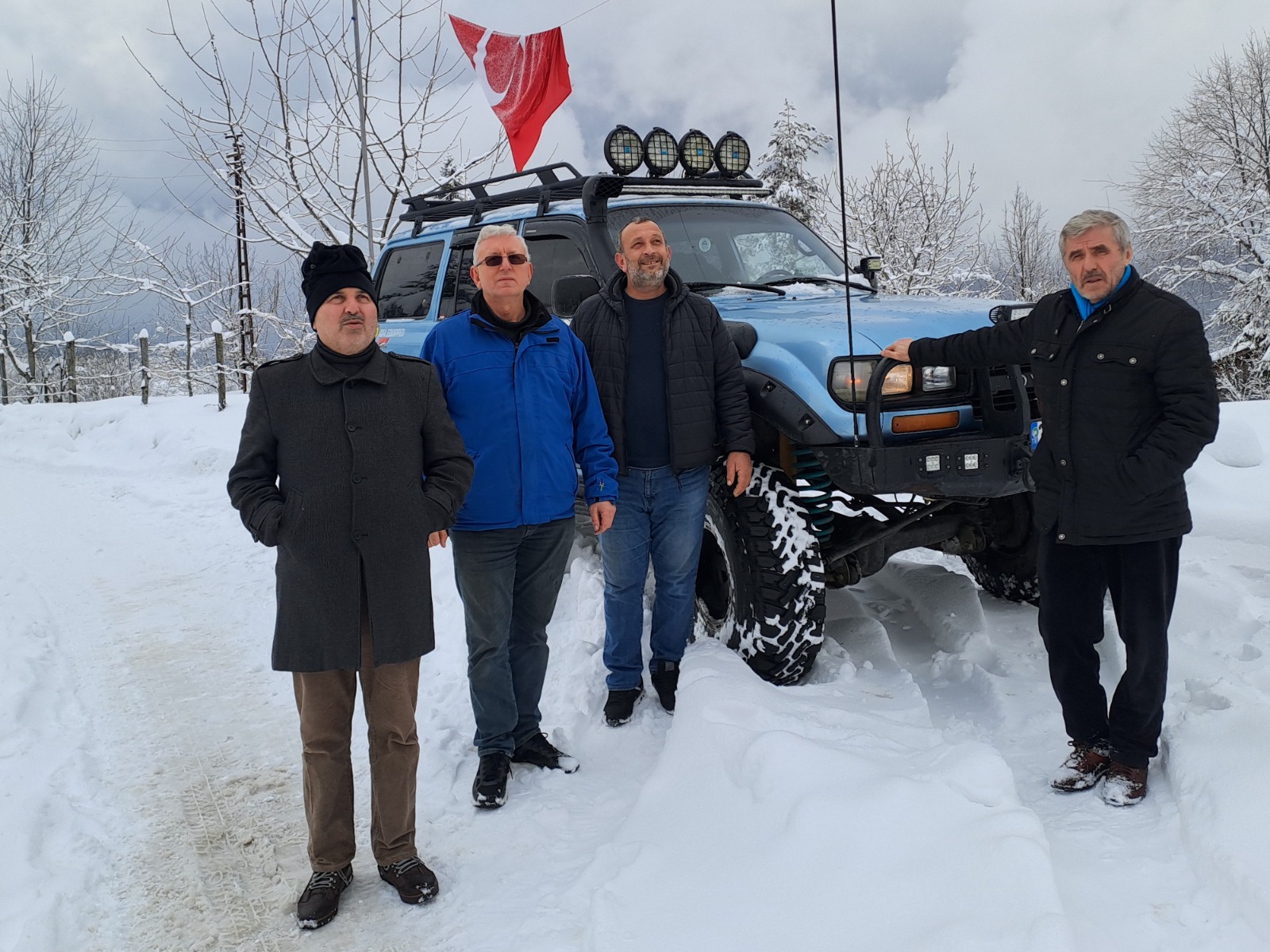 Sakarya’nın dikmen yaylasında kar kalınlığı 1,5 metreyi buldu