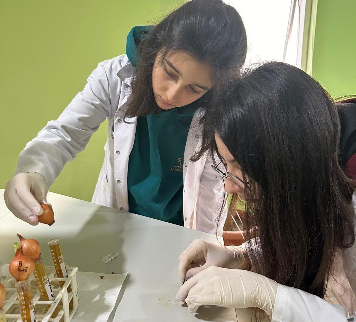 Bayrampaşa Belediyesi Bilim Merkezi, 6 projeyle TÜBİTAK yarışmasına katılıyor