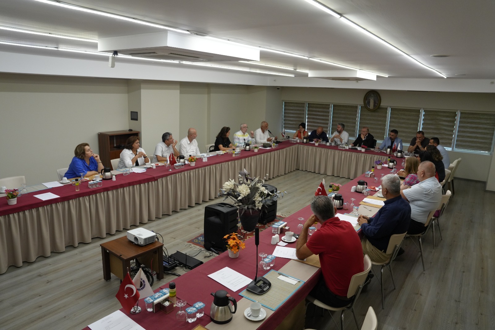 Kartal Belediyesi Muhtarlar Toplantısı’nın 164’üncüsünü Gerçekleştirdi.