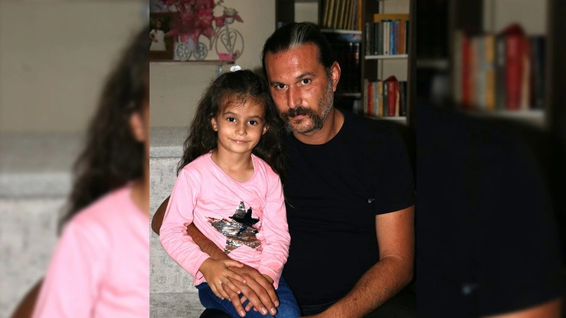 Kulaçlarını kızını düşünerek attı. Hayatı kurtuldu.