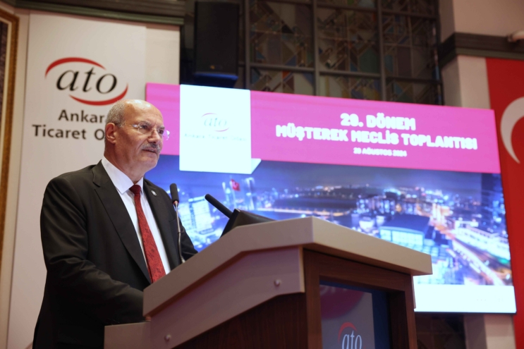 Gürsel Baran: Tek haneli faizleri orta vadede göremeyeceğiz!