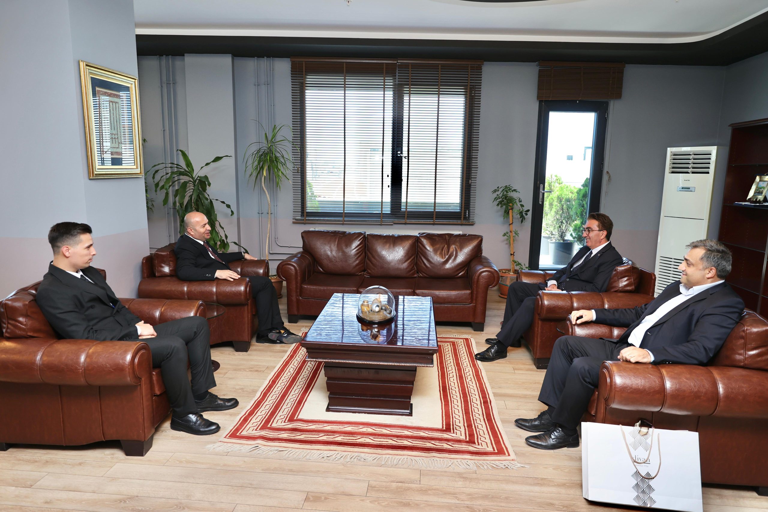 Başkan Mutlu’dan yeni Kaymakam Çiftçi’ye ziyaret