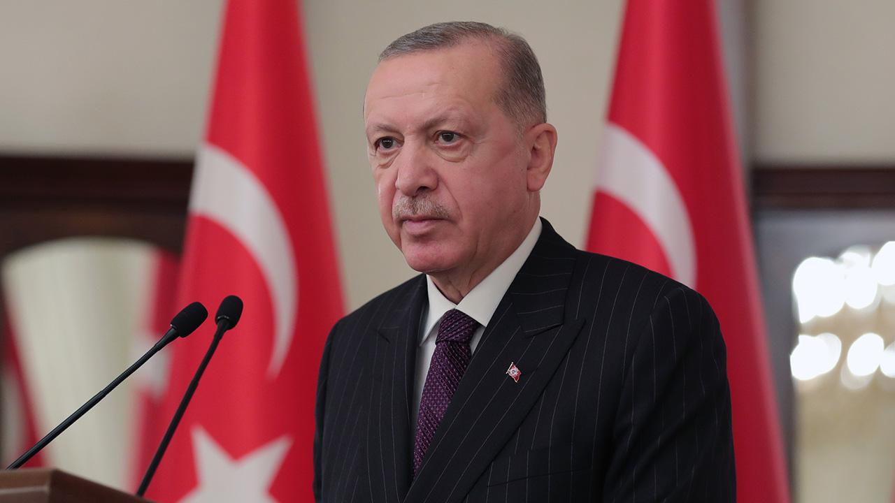 Cumhurbaşkanı Erdoğan'dan şehit ailelerine taziye mesajı