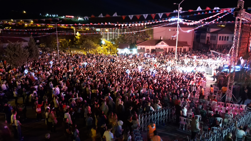 Festivalde vatandaş Sefo konseriyle coştu!