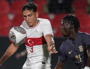 Genç Milliler İngiltere'yi elinden kaçırdı: Türkiye U20 Elit Lig'de İngiltere ile 1-1 berabere kaldı