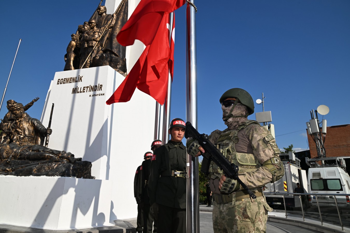 "Şehzadeler şehri Manisa’mızın kurtuluşunun 102. yılı kutlu olsun"