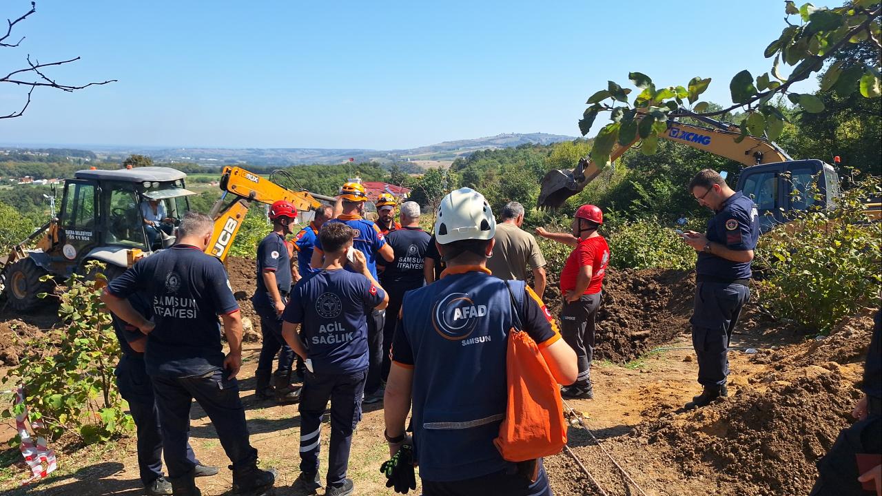 Samsun'da kuyu açarken toprak altında kalan 2 kişi kurtarılamadı