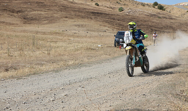 TransAnatolia Rally Raid Karlıova'da Heyecan Yarattı