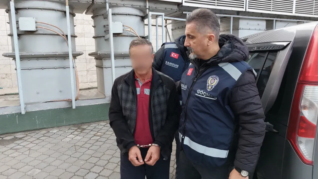 40 Kaçak Göçmeni Sakarya'ya Götürecekti, Tutuklandı