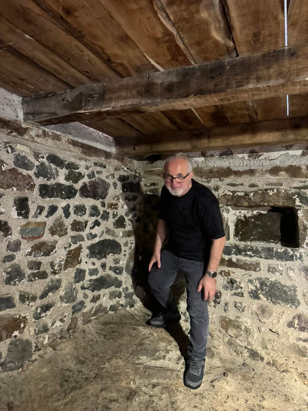 Yangin var Yüreğimde