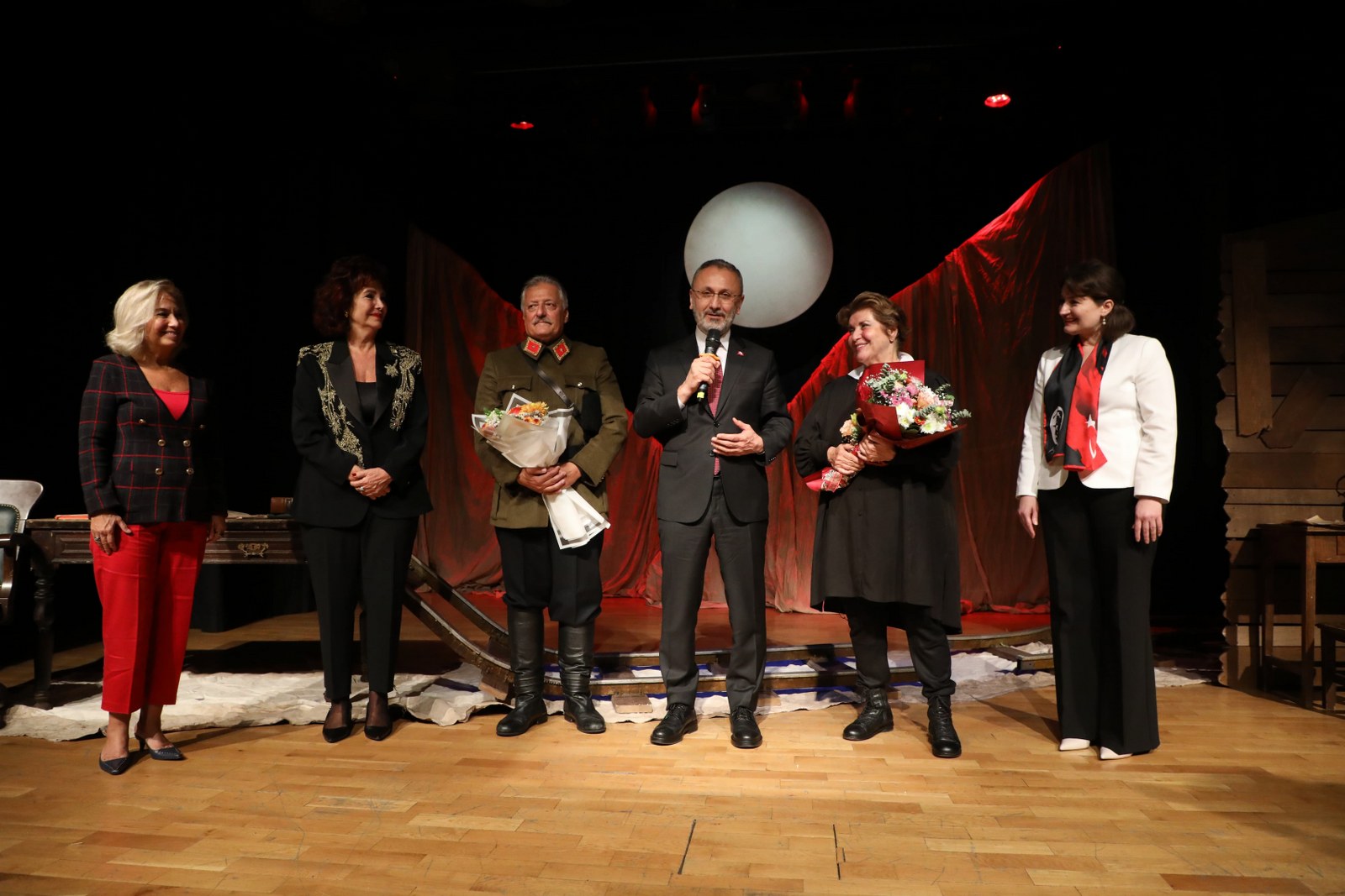 Cumhuriyetin 101’inci yılı Eyüpsultan’da coşkuyla kutlanıyor