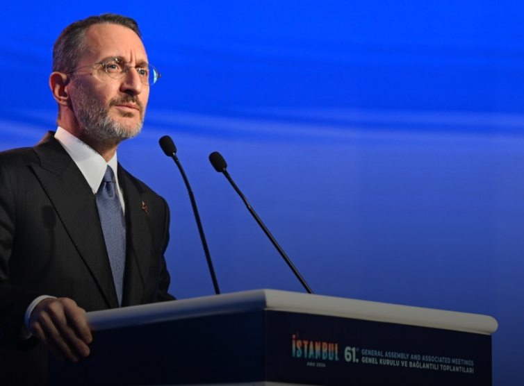 Altun: Bugün dünya eşzamanlı olarak birçok krizle karşı karşıya