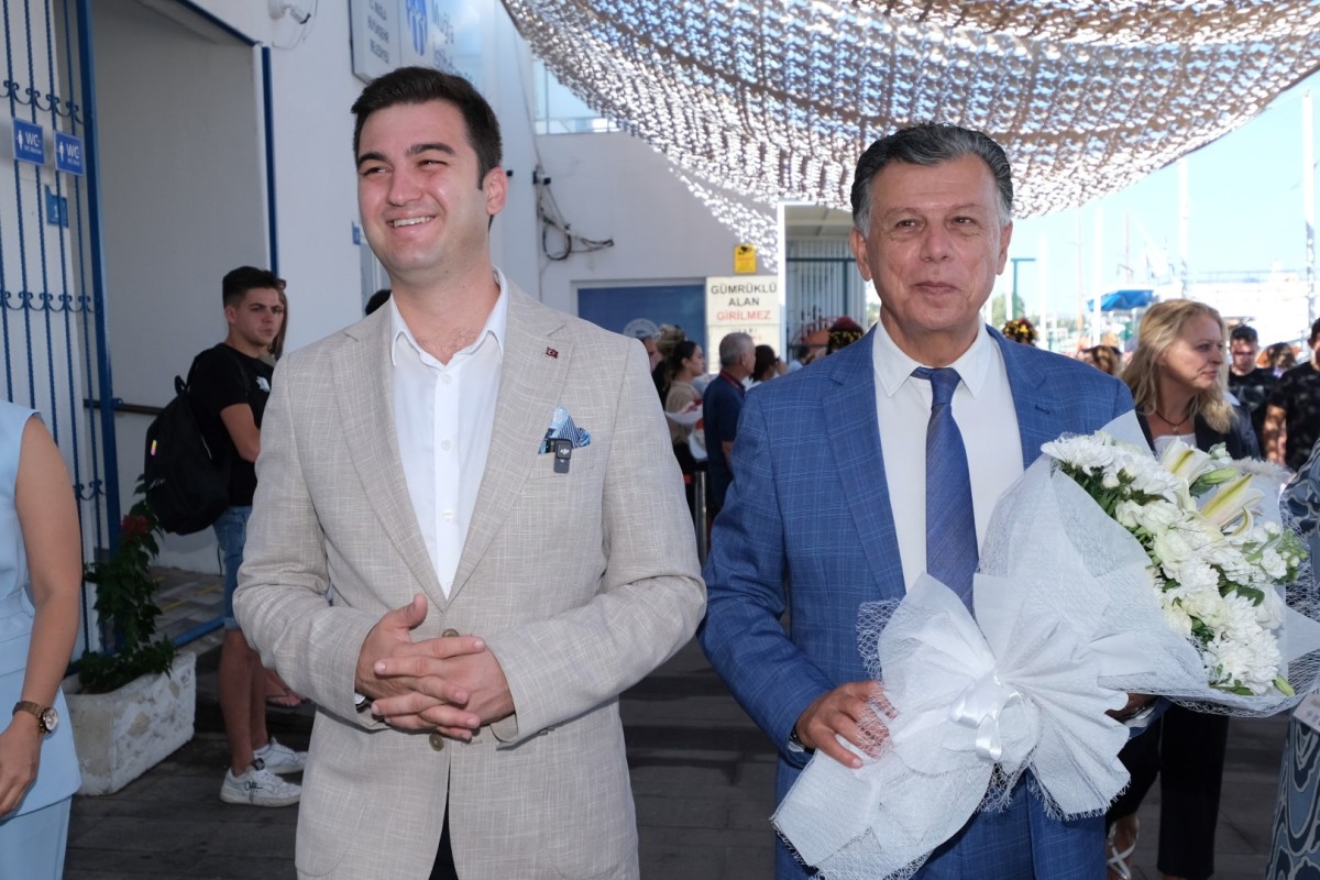 Ege'nin İki Yakası, Dostluk Konserinde Buluştu