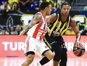 Fenerbahçe Beko'ye Kızılyıldız şoku: Euroleague'de ilk mağlubiyet 19 sayı farkla geldi