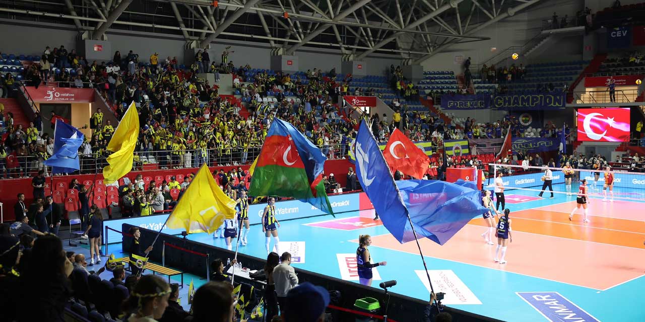 Fenerbahçe Medicana, Vodafone Sultanlar Ligi'nde dev derbiyi rahat kazandı