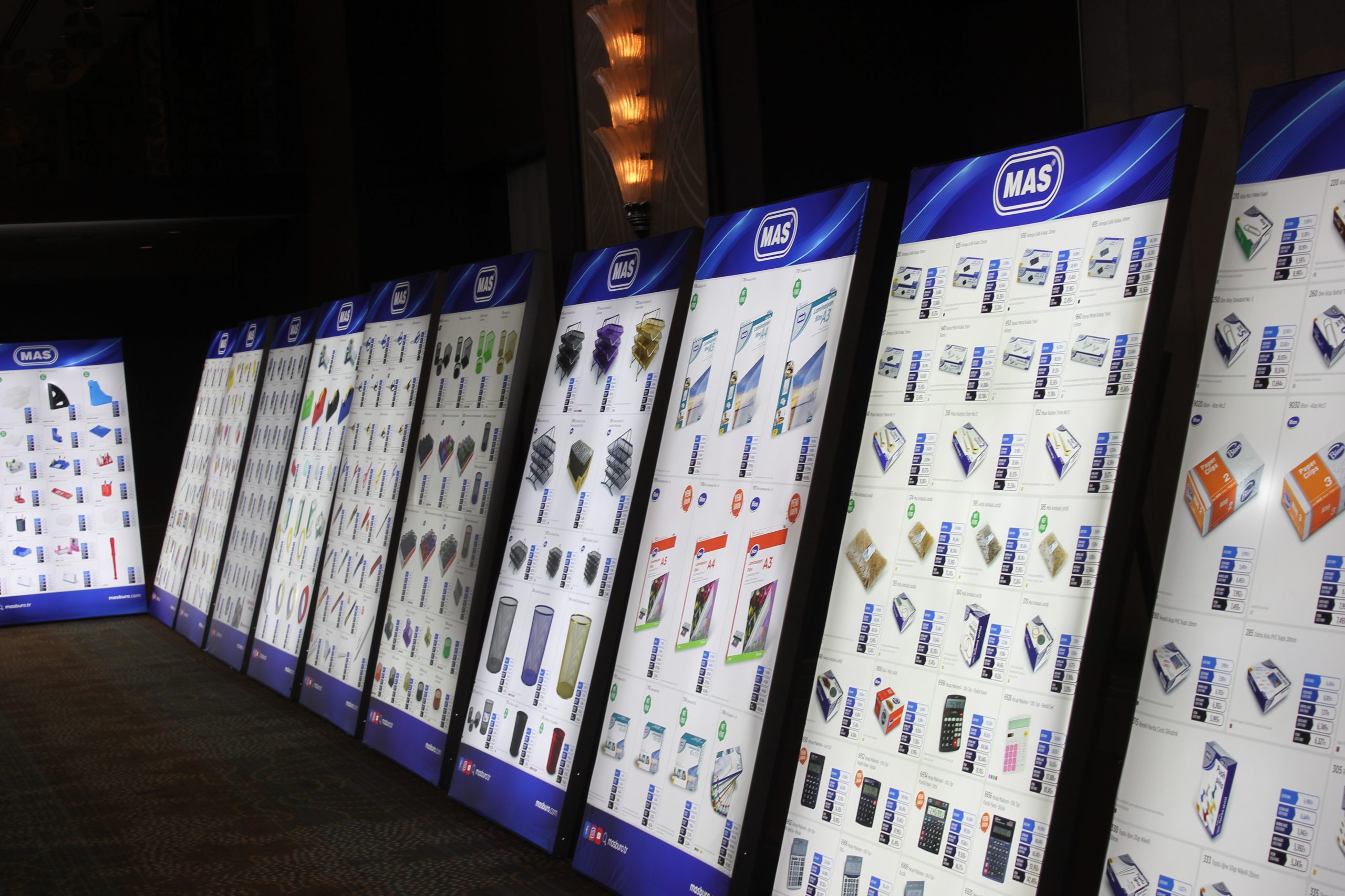 MAS OFİS MALZEMELERİ STANT AÇTI