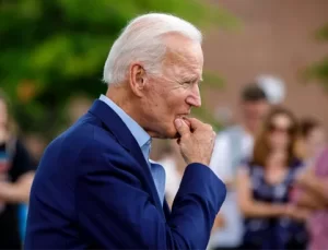 Biden, seçimlerin ardından Trump’ı tebrik etti