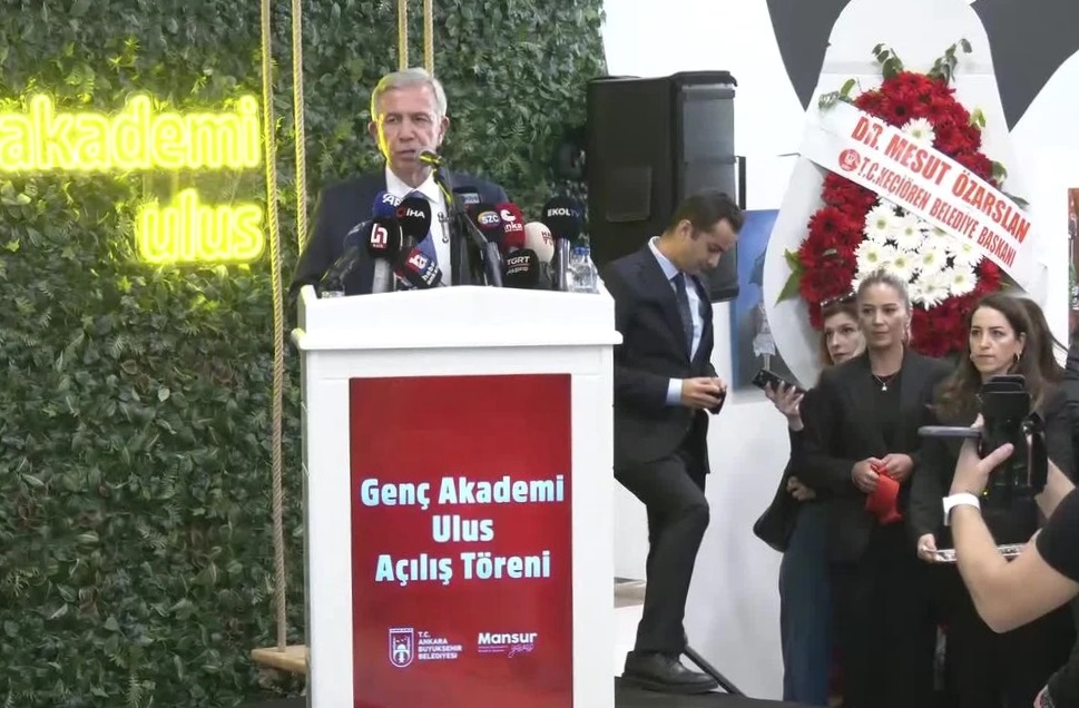 "Genç Akademi Ulus" gençlerin hizmetine açıldı