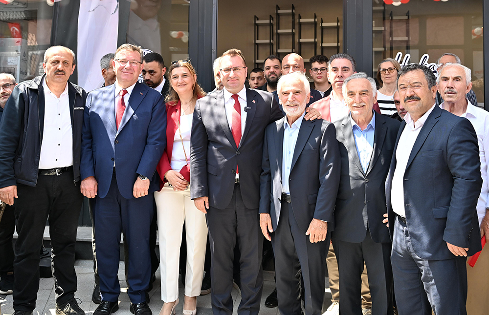 Gaziosmanpaşa’nın İlk Emekli Evi Açıldı