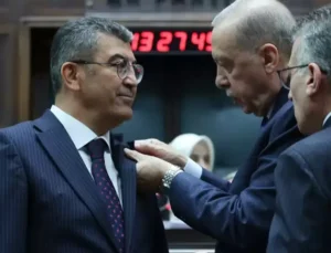 Gelecek Partisi’nden istifa eden Konya Milletvekili Hasan Ekici, AK Parti’ye katıldı