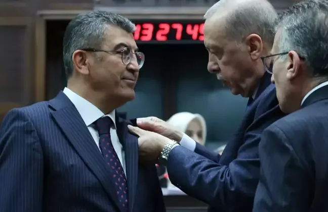 Gelecek Partisi’nden istifa eden Konya Milletvekili Hasan Ekici, AK Parti’ye katıldı