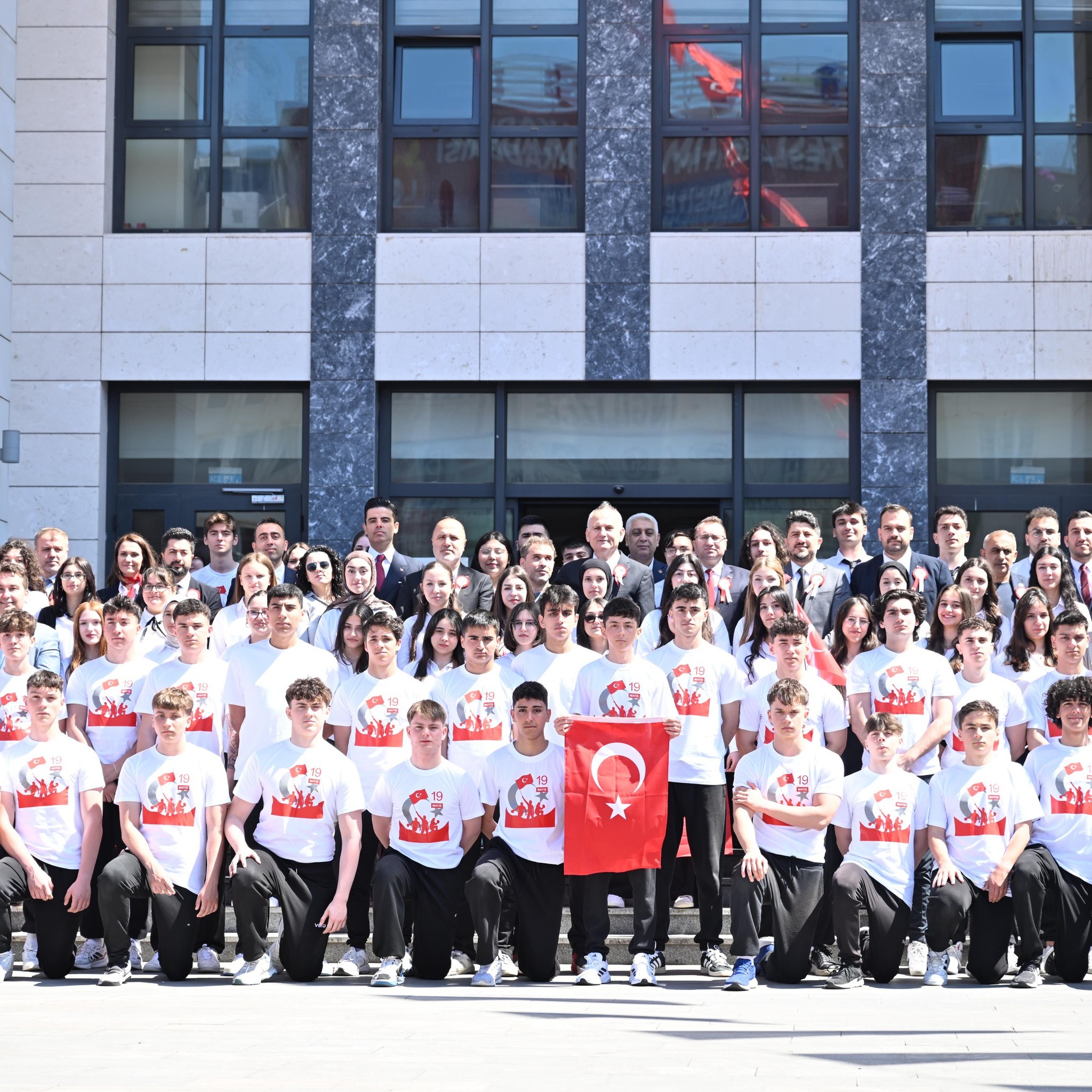 Gaziosmanpaşa’ da19 Mayıs coşkuyla kutlandı