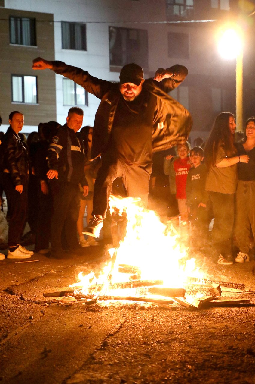 Eyüpsultan’da baharın coşkusu Hıdırellez’le taçlandı