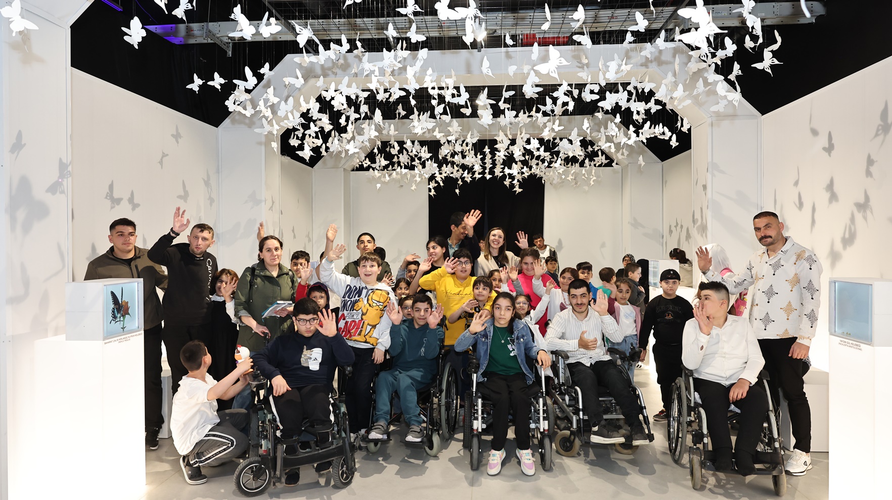 Engelliler Haftası Kapsamında İstikamet Holografik Hayvanat Bahçesi