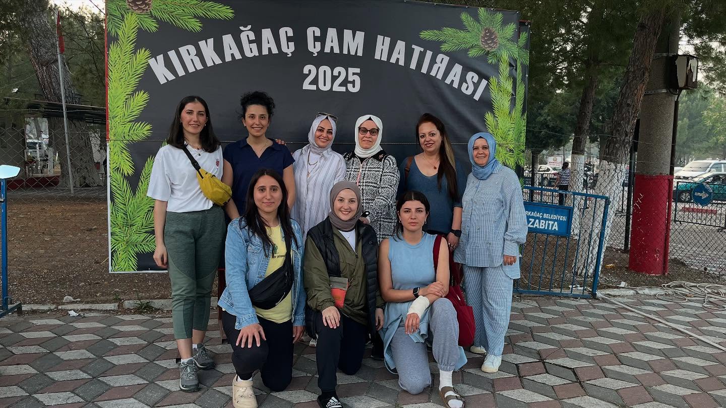 Sultangazili Genç Kızlar Manisa Kampı’nda Doğayla İç İçe