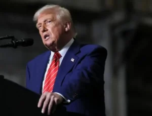 Trump’tan 12 ülkenin vatandaşlarına ABD’ye giriş yasağı