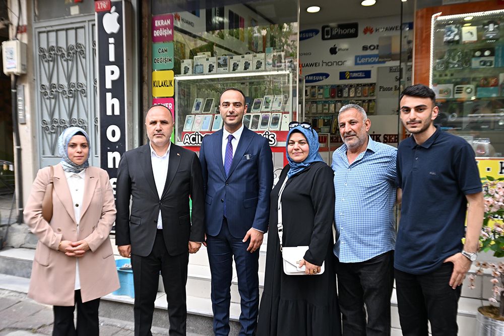 GAZİOSMANPAŞALILARDAN BAŞKAN VEKİLİ KARADENİZ’E SICAK KARŞILAMA