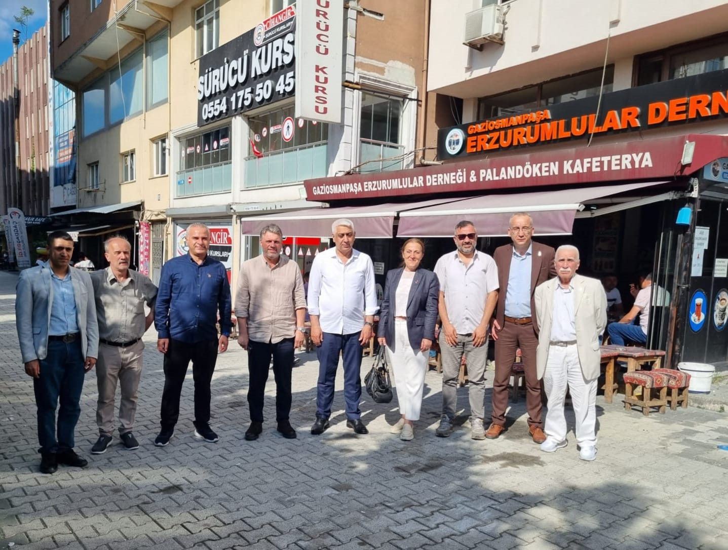 ÜMİT ÖZDAĞ İÇİN ÖZGÜRLÜK PLATFORMU ZİYARETLERİNE DEVAM EDİYOR.