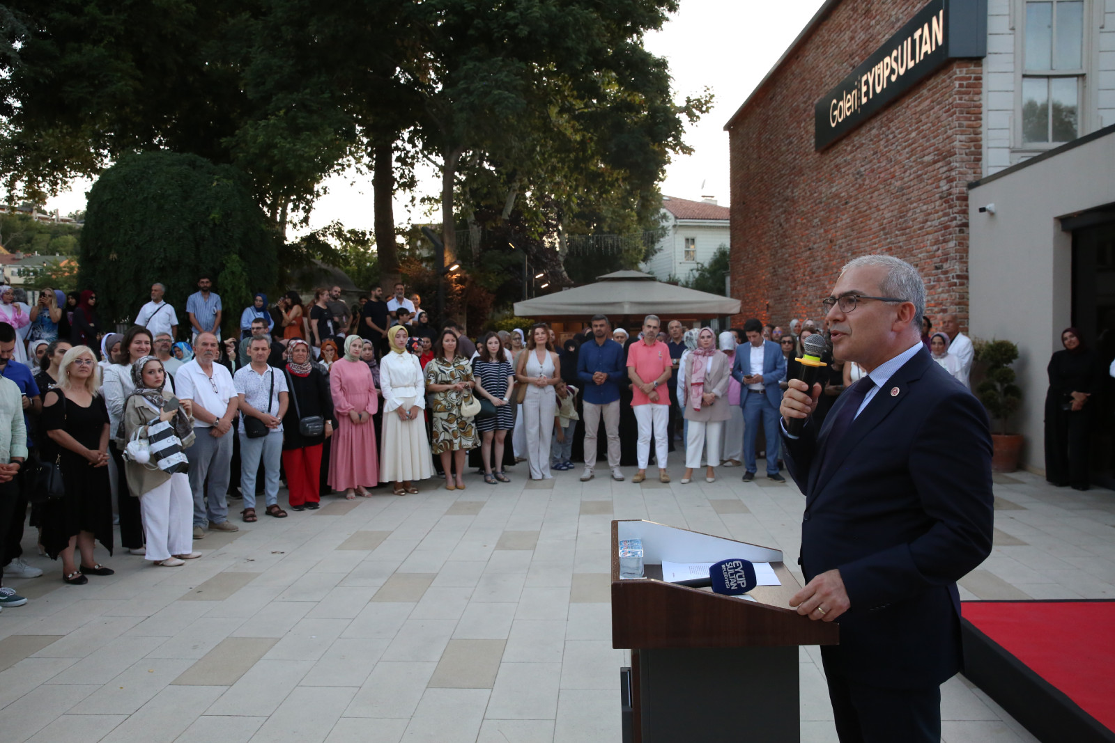 10.Miras Sergisi kapılarını sanatseverlere açtı
