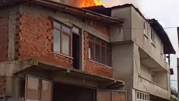 KASTAMONU HALAÇLI KÖYÜNDE YANGIN ÇIKTI.