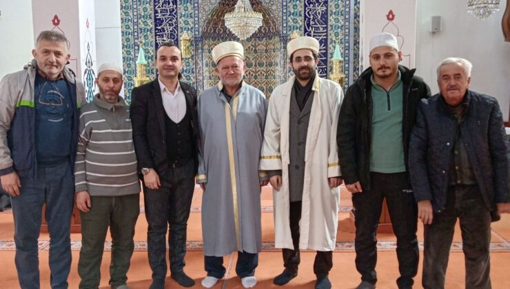 Şükrü Teke Hoca’nın Kuran Okuma Etkinliği