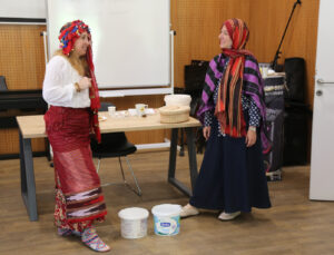 Kadınlar kamera karşısında yeteneklerini keşfediyor: Rami ESMEK’te Kamera Önü Oyunculuk Kursu’na yoğun ilgi