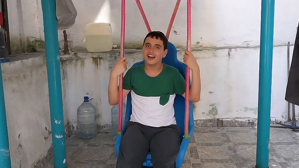 ÖZEL ÇOCUK EREN’İN SALINCAK SEVİNCİ